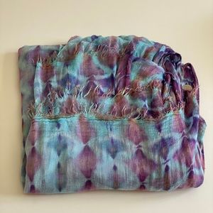BRIGHTLY TWISTED Classic Tie-Dye Scarf